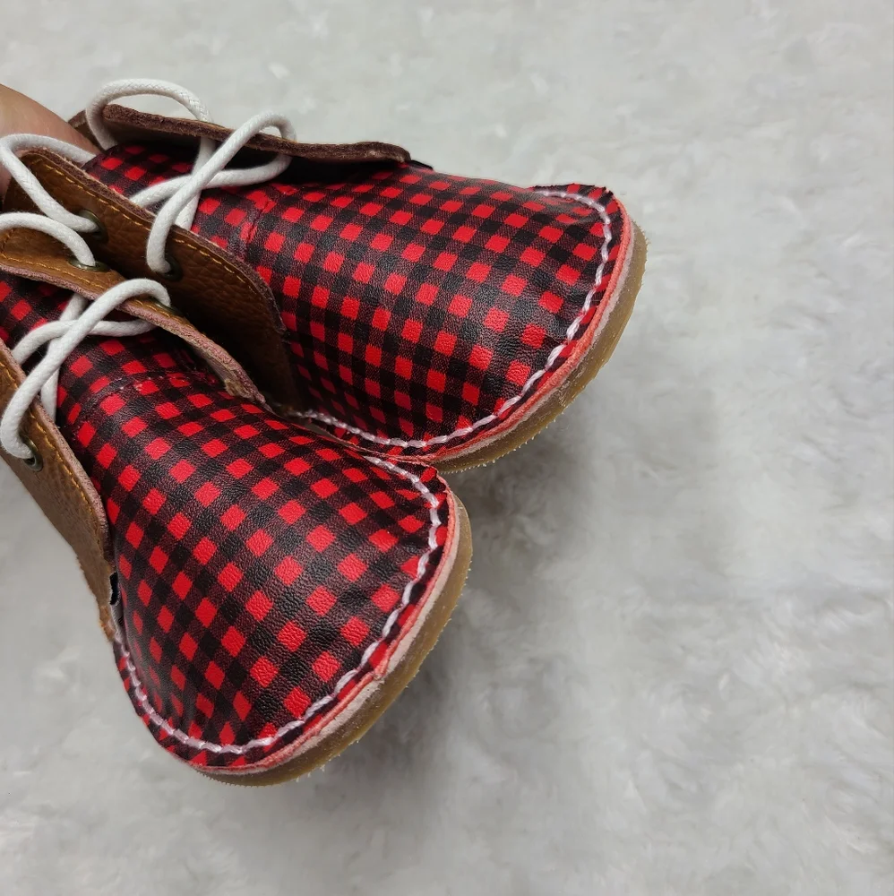 Monkey Feet buffalo check chukka boots size 18-24 months